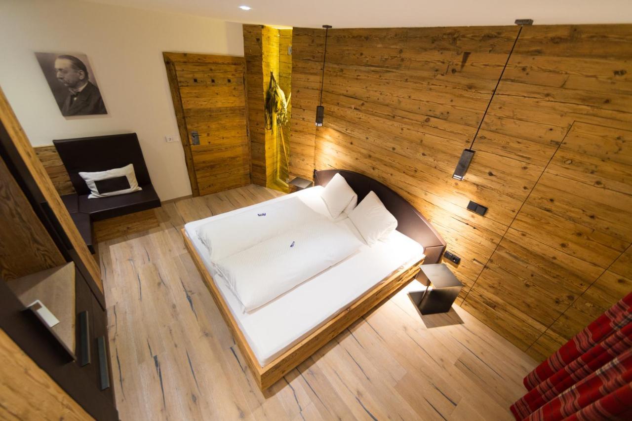 Ferienhaus Alpina Kals-am Großglockner Esterno foto