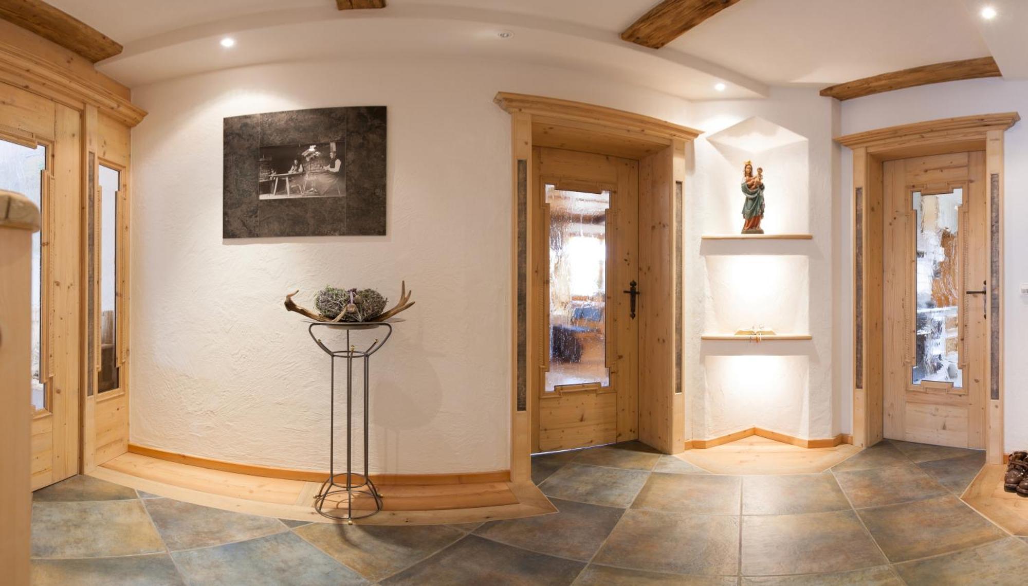 Ferienhaus Alpina Kals-am Großglockner Esterno foto