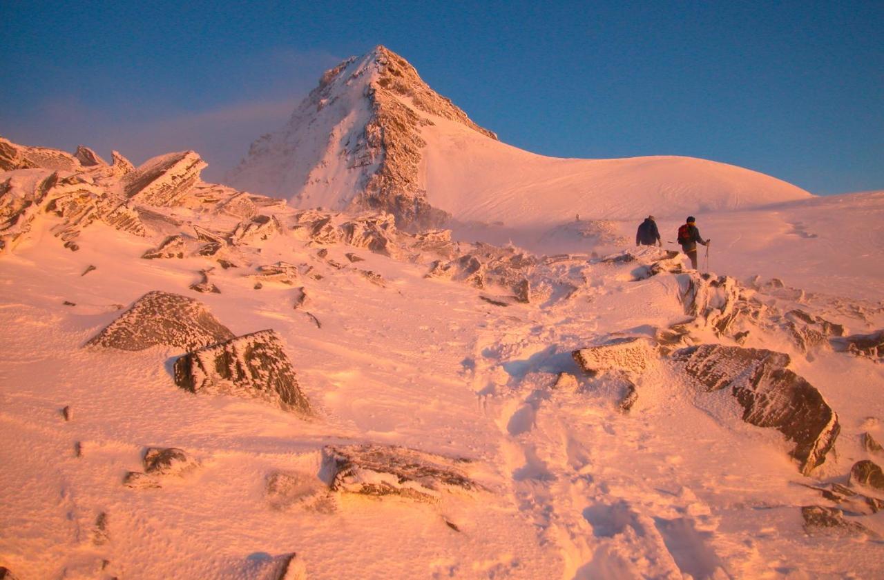 Ferienhaus Alpina Kals-am Großglockner Esterno foto